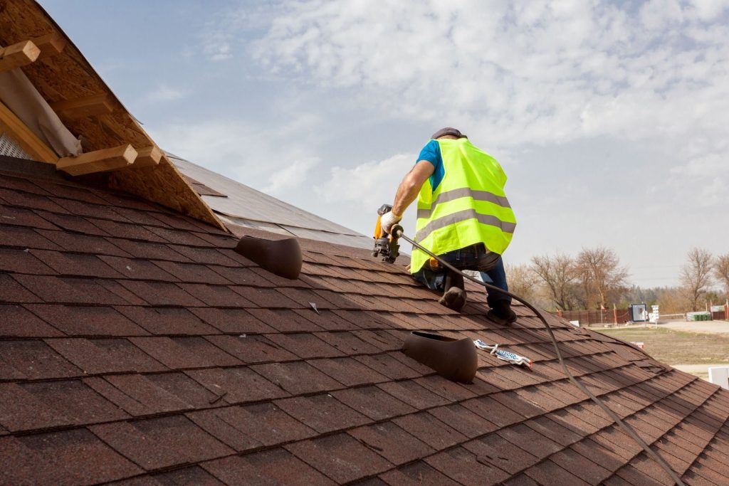 The Impact of Climate on Roof Replacement Decisions